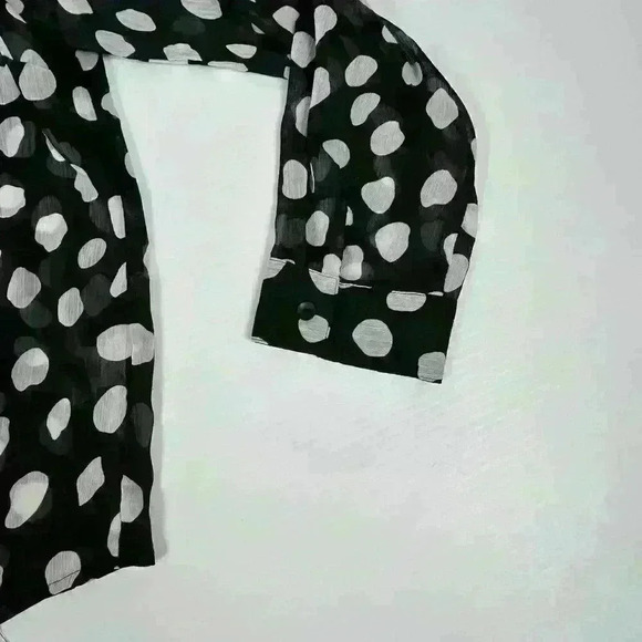 Roz & Ali Womens XL Blouse Black White Polka Dots Sheer Tie Bottom Lightweight - Picture 11 of 13